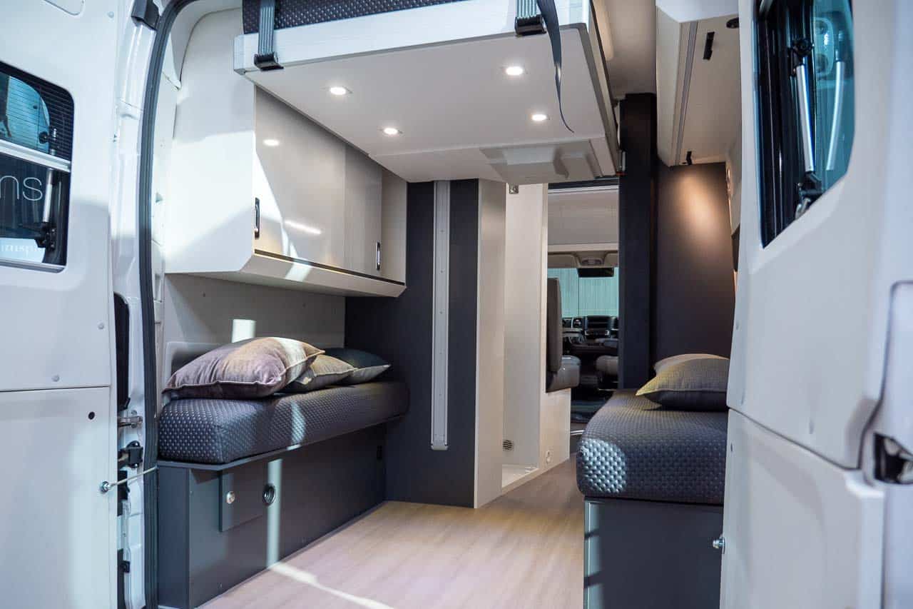 Adria TWIN 600 interieur