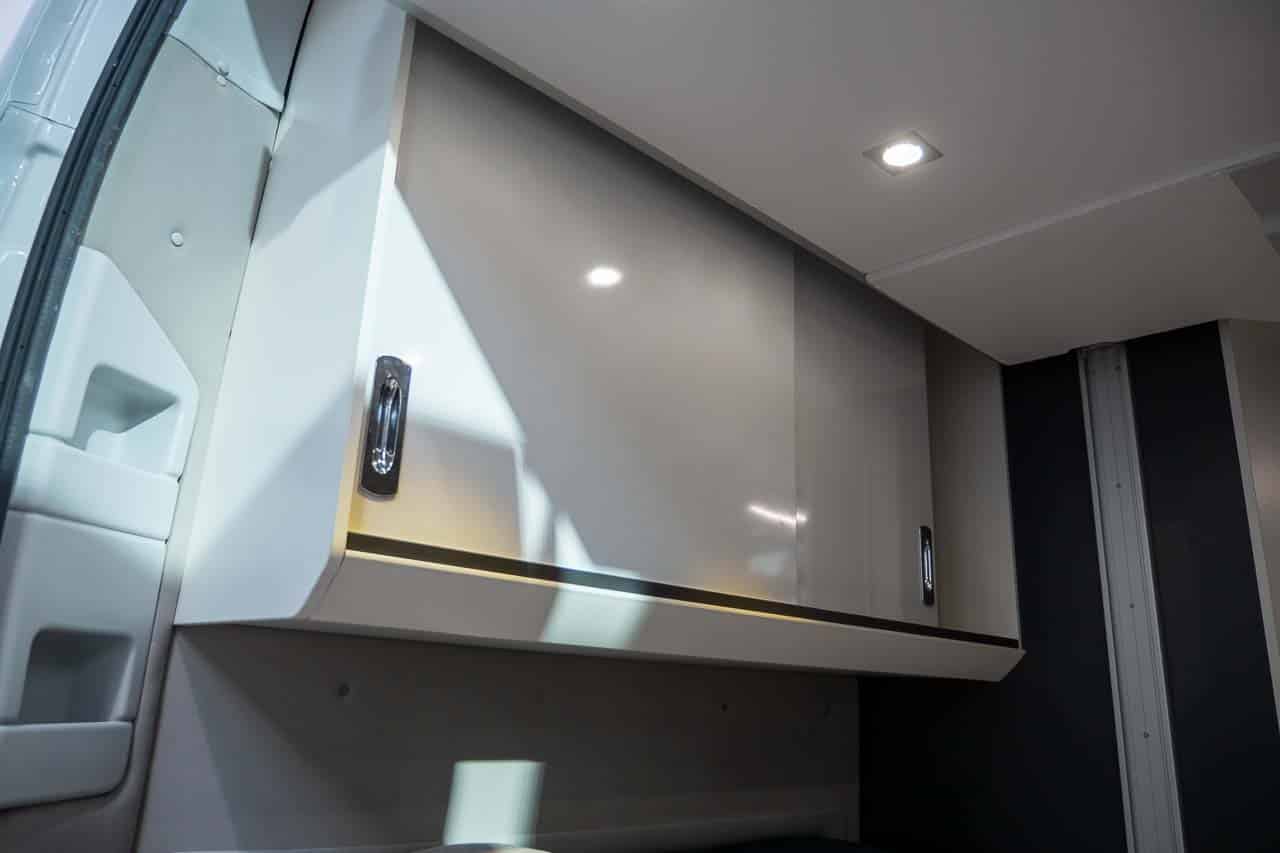 Adria TWIN 600 kast