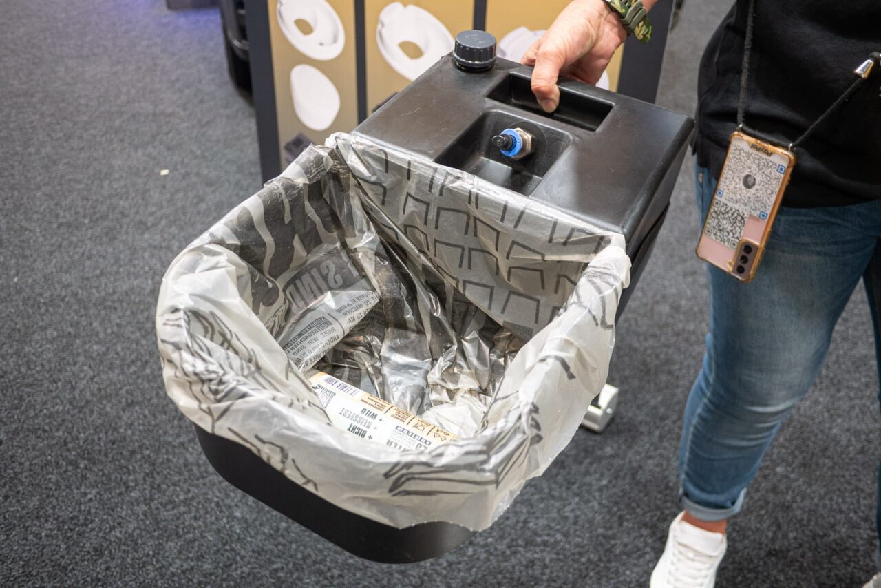 Arwinger cassette scheidingstoilet (2024): Ombouwset voor Thetford chemisch toilet 2 arwinger trenntoilette kassette