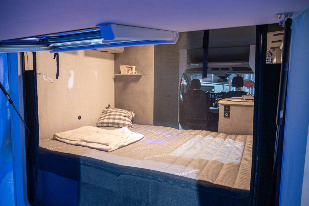 Dethleffs Yoka Go (2024): Camper met flexibele indeling voor sportieve en avontuurlijke reizen 5 dethleffs yoka go heckbett