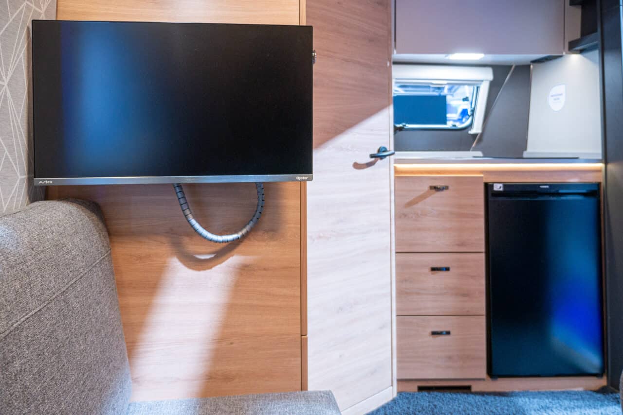 Knaus Yaseo 340 PX (2024): gasloze minicaravan voor elektrische voertuigen - met 360° tour! 4 knaus yaseo 340 px innen
