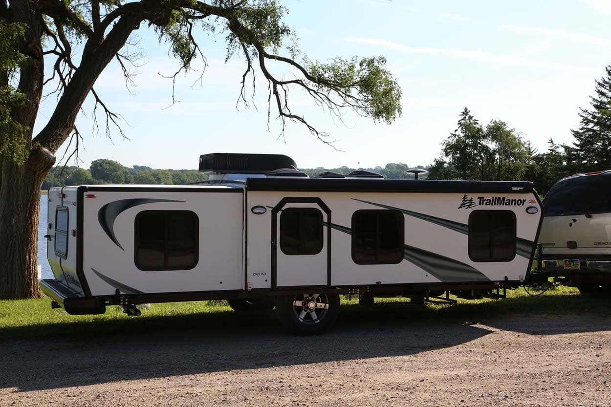 TrailManor: unieke, opvouwbare caravan uit de VS 16 trailmanor 2922kb aussen
