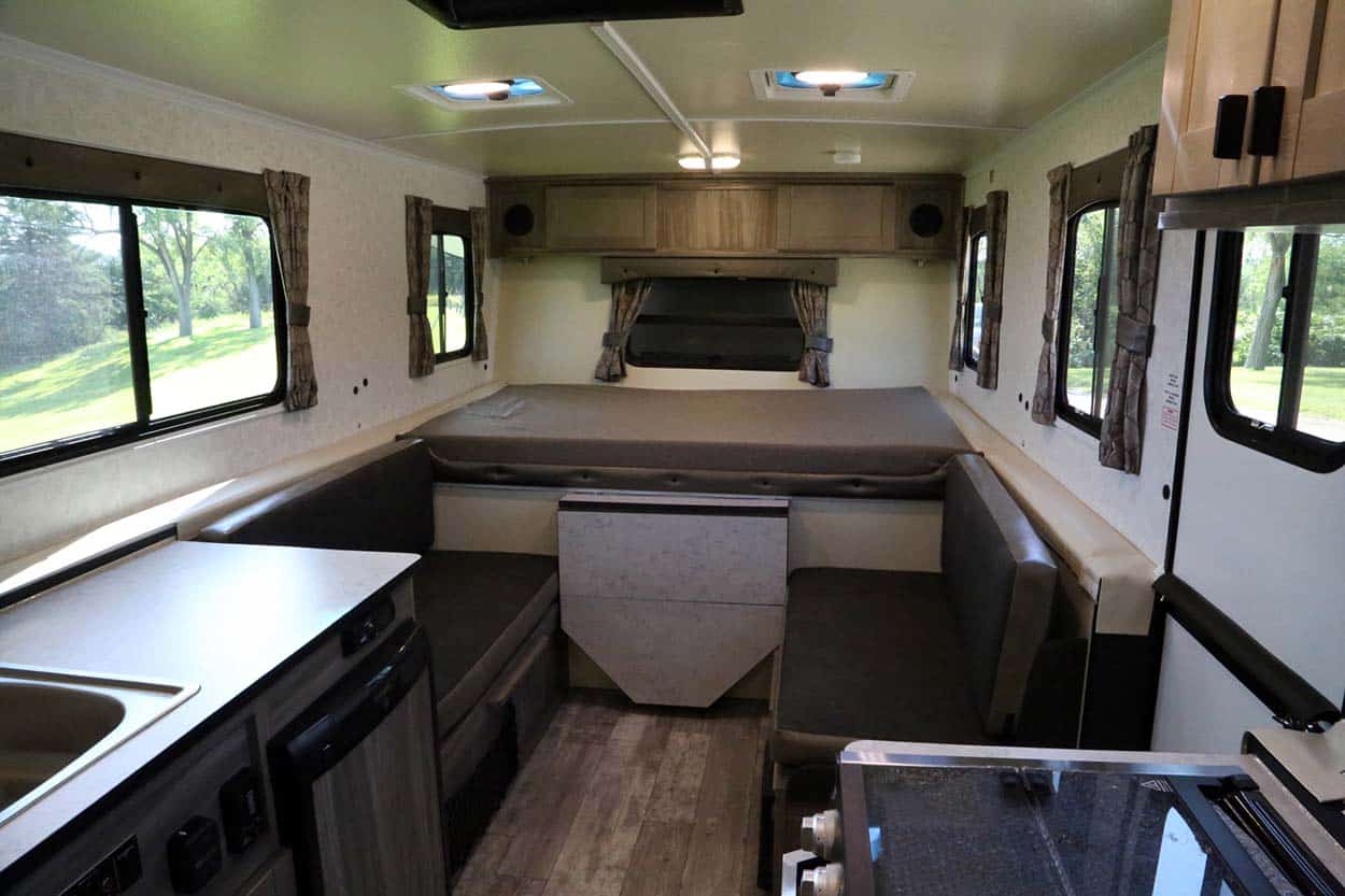 TrailManor: unieke, opvouwbare caravan uit de VS 15 trailmanor 2922kb innen