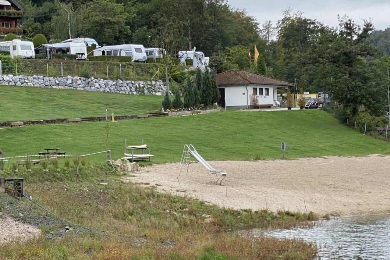 Kamperen bij spectaculaire grotten in Duitsland - een top 10 selectie 11 Kamperen bij spectaculaire grotten in Duitsland - Kalkberggrot - Eenhoorngrot