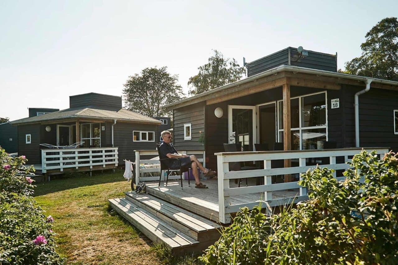 Campingland Denemarken: De perfecte vakantie in individuele, droomachtige huuraccommodatie 15 Denemarken Huuraccommodatie HorsensCityCamping_Familienhuette
