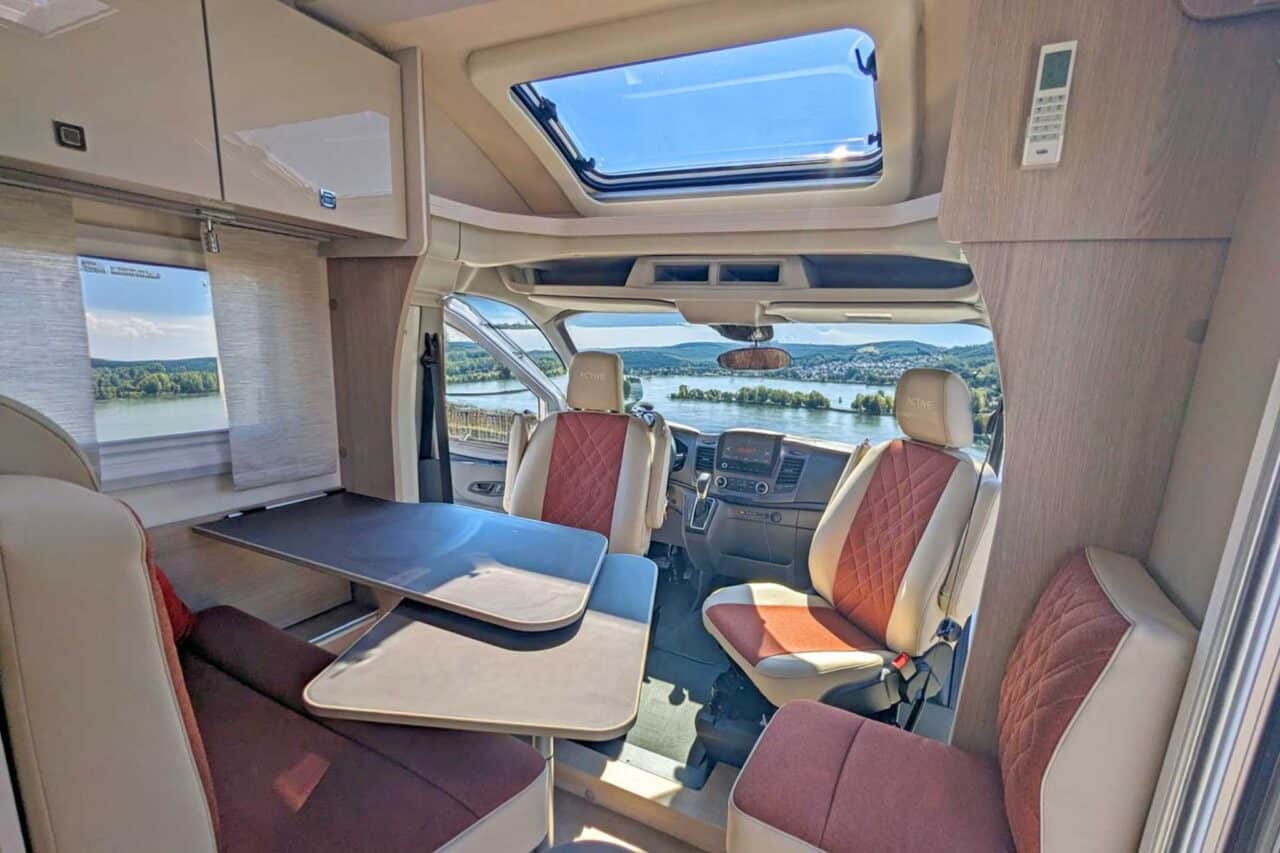 Bürstner Lineo T 690 panoramaraam