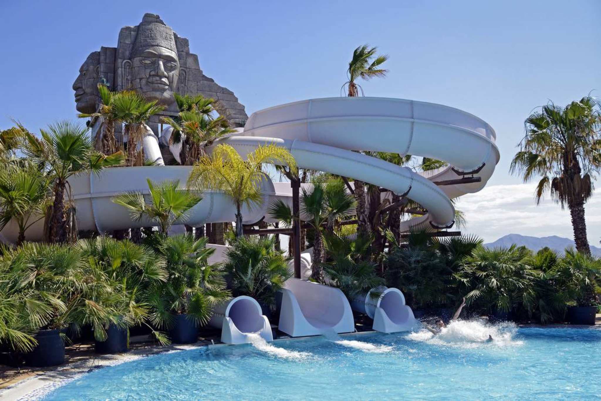 Campings met aquaparken – plezier voor zwemmers en waterratten