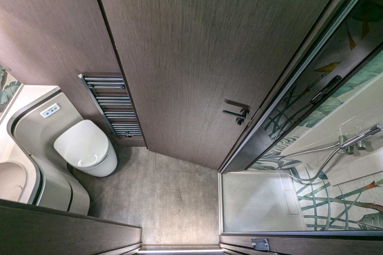 Mobilvetta Fluideen Studie Badkamer Caravan Salon 2024