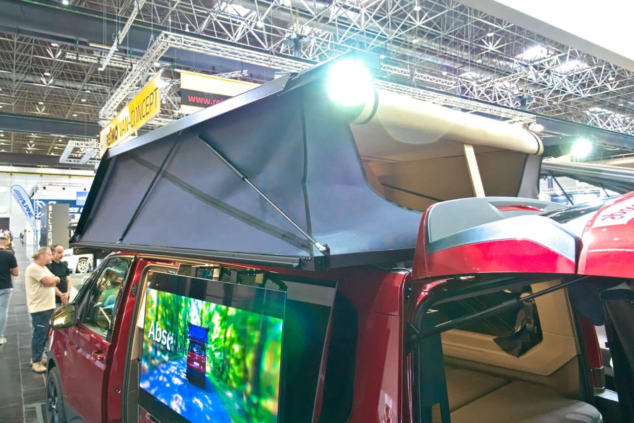Nieuwe producten 2024 van SpaceCamper: Innovatieve dakconstructies en modulaire uitbreidingssystemen 1 SpaceCamper Dak Caravan Salon 2024