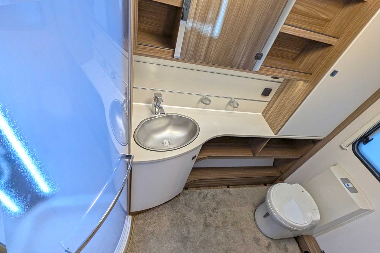 Fendt Tendenza (2025) - Ontdek de nieuwste indelingen van de premium caravan voor 4 personen 7 Tendenza 650 SFD 034