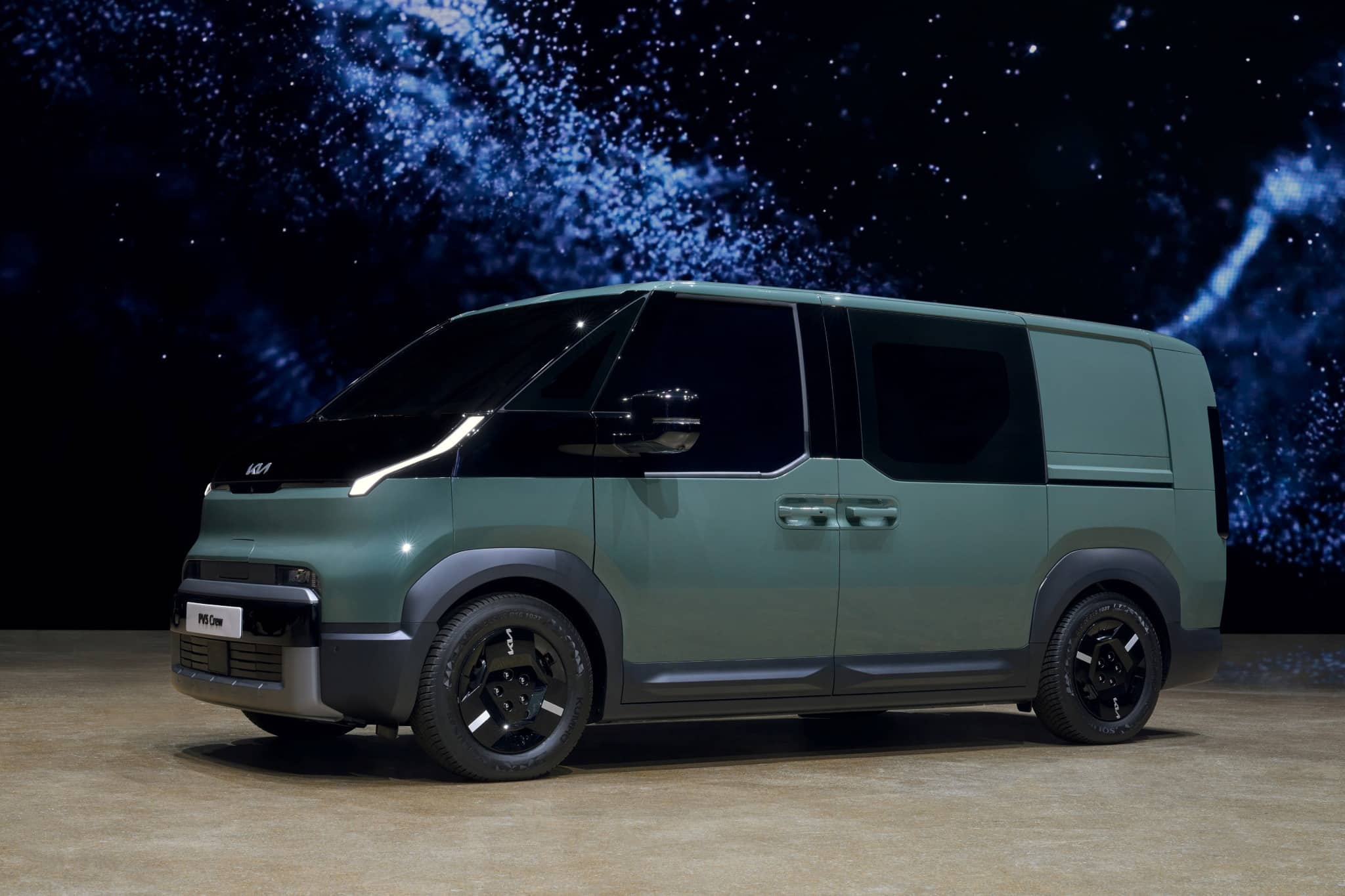 Kia PV5 – een nieuw elektrisch busje voor op de camping?